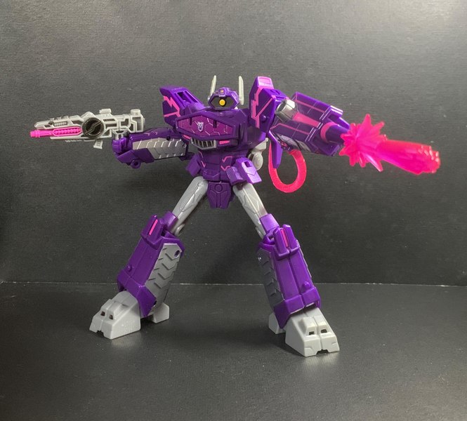 Cyberverse Deluxe BAF Megatron Shockwave Optimus Prime Bumblebee   (15 of 42)